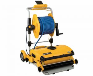 Робот-очиститель Dolphin WAVE 300 XL для олимпийских бассейнов